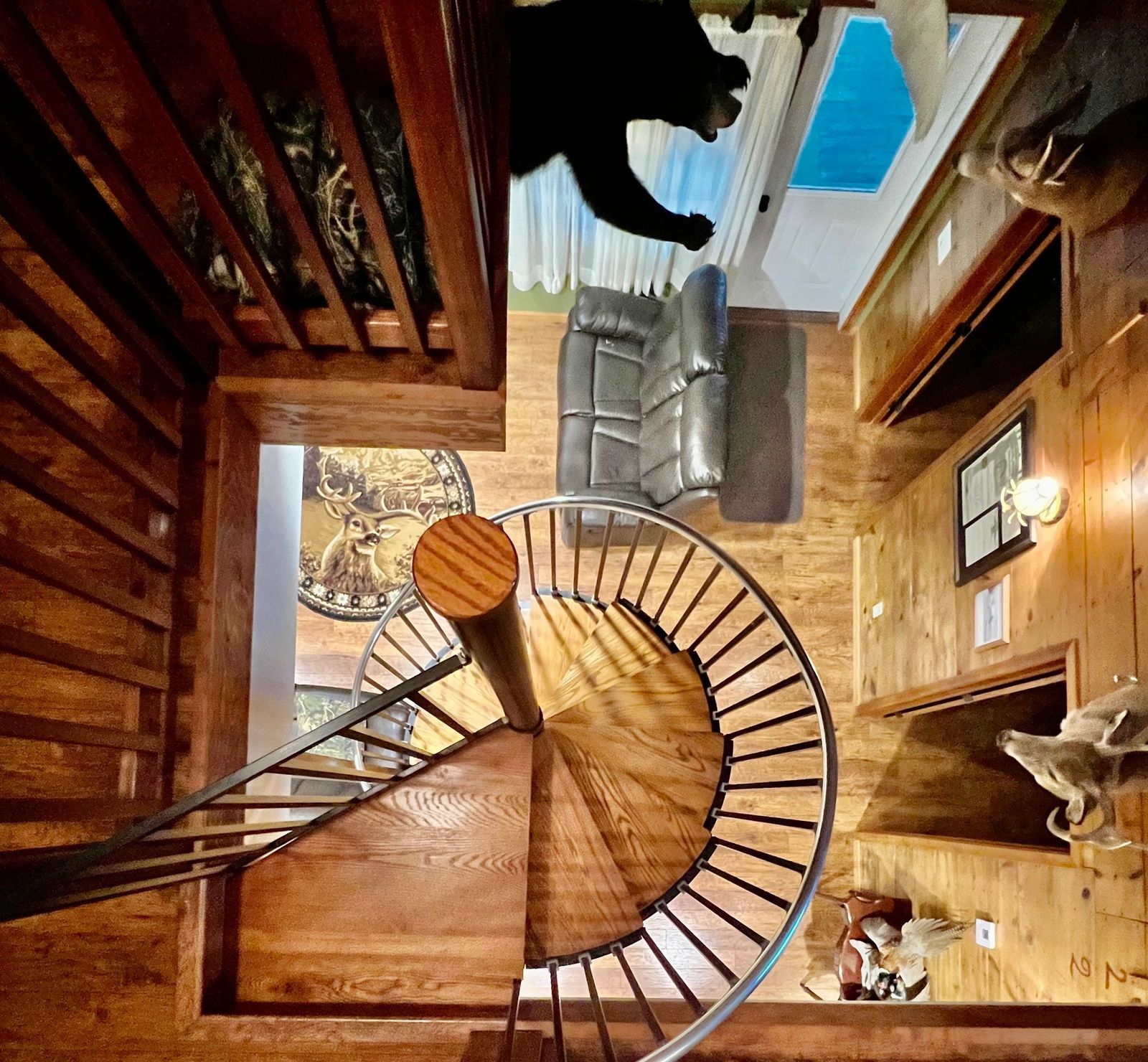 Spiral staircase thumbnail